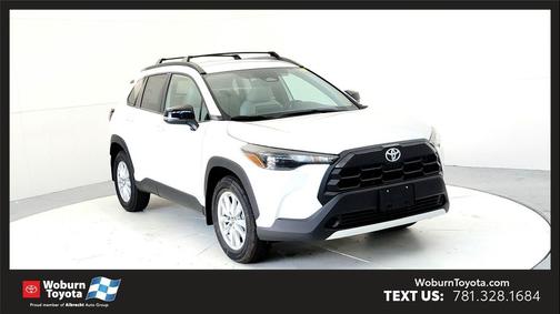 2026 Toyota Corolla Cross LE