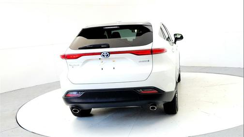 2021 Toyota Venza LE