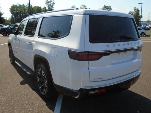 2023 Jeep Wagoneer L Series III 4x4