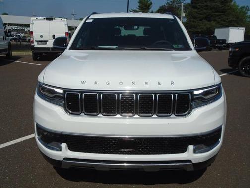 2023 Jeep Wagoneer L Series III 4x4