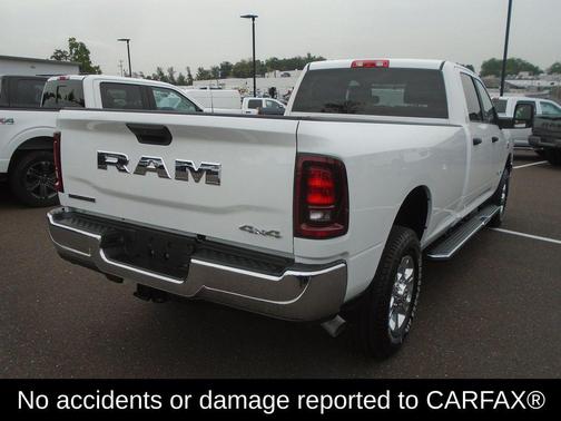 2025 RAM 2500 Big Horn Crew Cab 4x4 8' Box