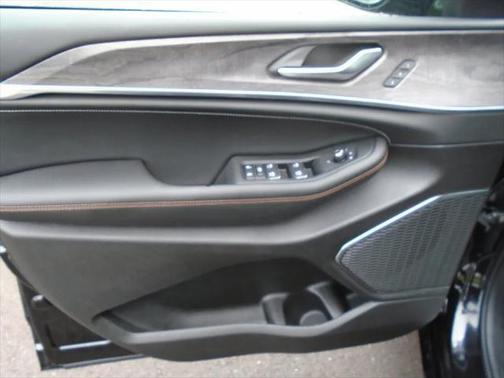 2025 Jeep Grand Cherokee L Overland