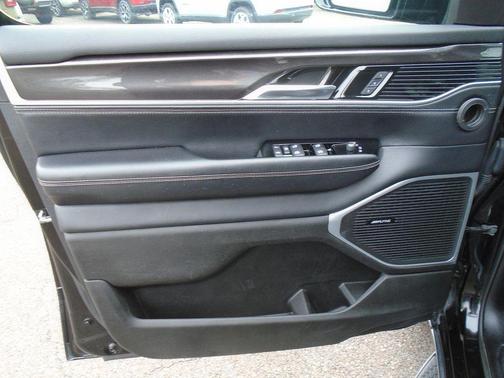 2024 Jeep Wagoneer L Series I 4x4