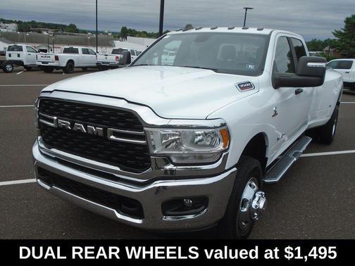 2024 RAM 3500 Big Horn Crew Cab 4x4 8' Box