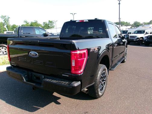 AGATE BLACK METALLIC 2023 Ford F-150 XL