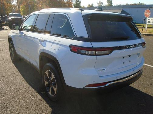 2023 Jeep Grand Cherokee 4xe Base