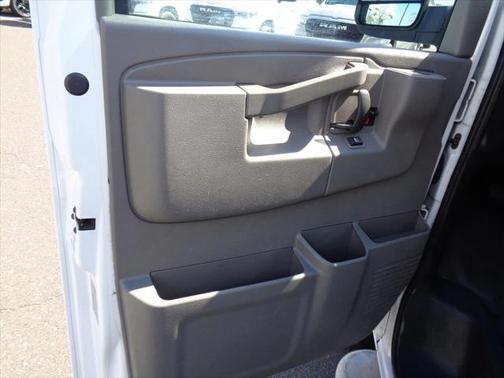 2019 GMC Savana 2500 Work Van