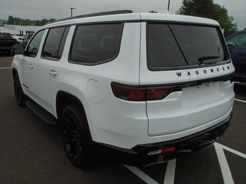 2022 Jeep Wagoneer Series III Carbide 4x4