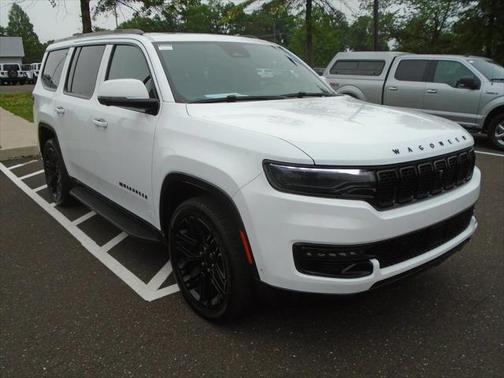 2022 Jeep Wagoneer Series III Carbide 4x4