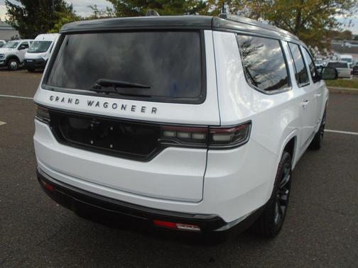 2024 Jeep Grand Wagoneer L Series II 4x4