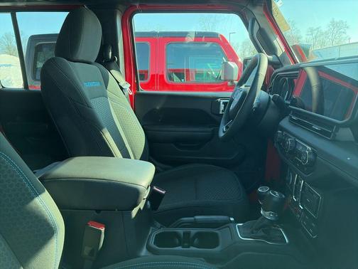 2025 Jeep Wrangler 4xe Rubicon