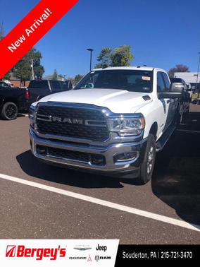 2024 RAM 2500 Big Horn Crew Cab 4x4 6'4' Box