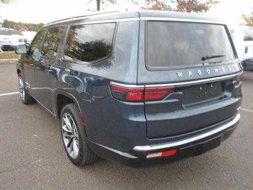 2024 Jeep Wagoneer L Series III 4x4