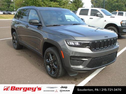 2025 Jeep Grand Cherokee Altitude