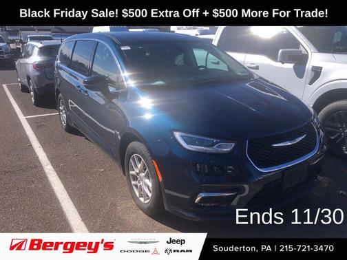 2024 Chrysler Pacifica Touring L