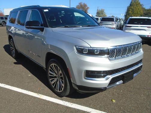 2024 Jeep Grand Wagoneer L Series III 4x4