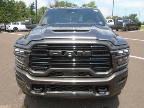 2025 RAM 2500 Laramie Crew Cab 4x4 6'4' Box