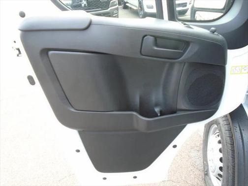2025 RAM ProMaster 2500 Tradesman
