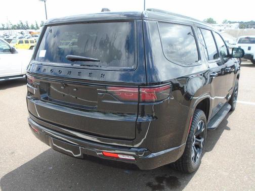 2025 Jeep Wagoneer Series II Overland 4x4