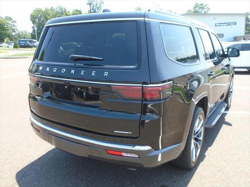 2022 Jeep Wagoneer Series II 4x4