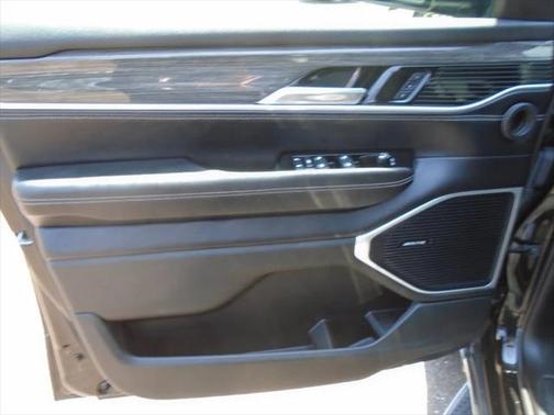 2022 Jeep Wagoneer Series II 4x4