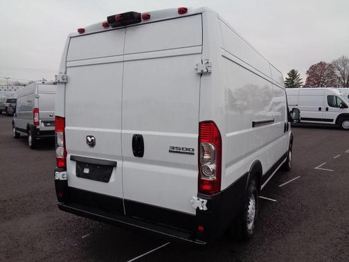 2026 RAM ProMaster 3500 High Roof