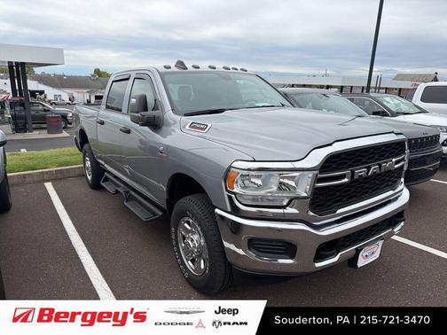 Billet Silver Metallic Clearcoat 2024 RAM 2500 Tradesman Crew Cab 4x4 6'4' Box
