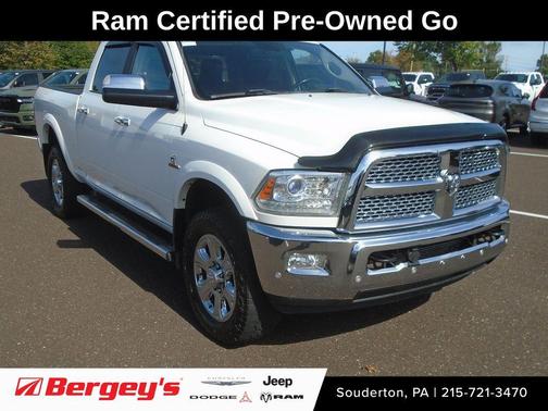 2017 RAM 2500 Laramie Crew Cab 4x4 6'4' Box