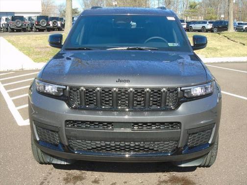2025 Jeep Grand Cherokee L Altitude