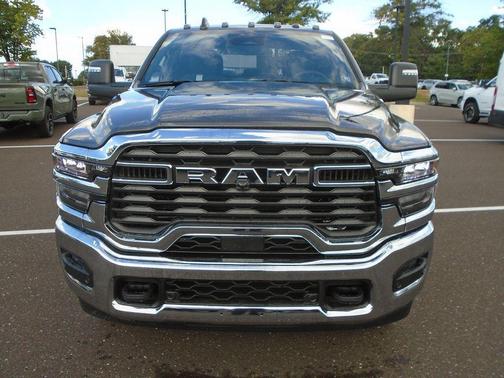 2025 RAM 2500 Big Horn Crew Cab 4x4 6'4' Box