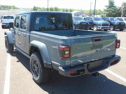 2025 Jeep Gladiator Willys