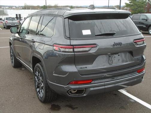 2025 Jeep Grand Cherokee L Summit Reserve