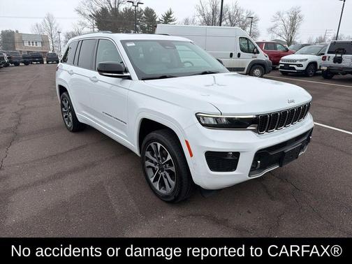 2022 Jeep Grand Cherokee Overland