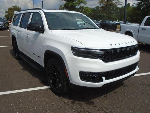 2025 Jeep Wagoneer L Series II Carbide 4x4