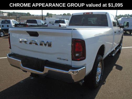 2025 RAM 2500 Tradesman Crew Cab 4x4 8' Box