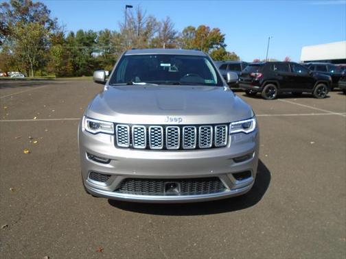 2018 Jeep Grand Cherokee Summit