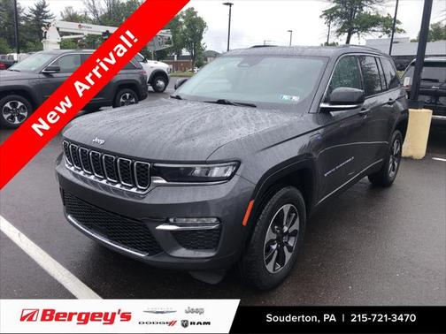 2023 Jeep Grand Cherokee 4xe Base