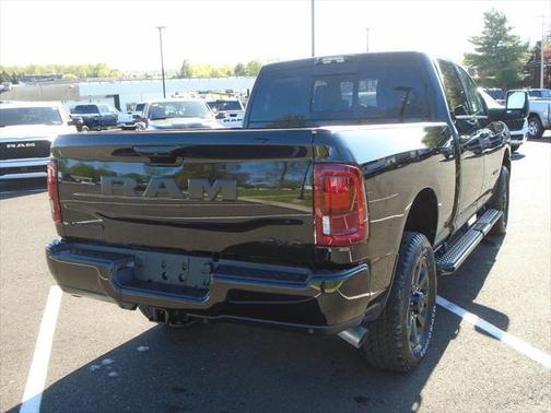 2025 RAM 2500 Laramie Crew Cab 4x4 6'4' Box