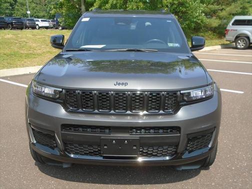 2022 Jeep Grand Cherokee L Altitude