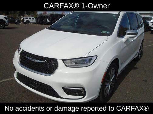 2024 Chrysler Pacifica L