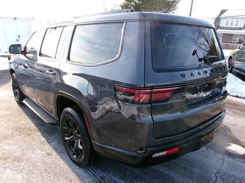 2024 Jeep Wagoneer Series II Carbide 4x4