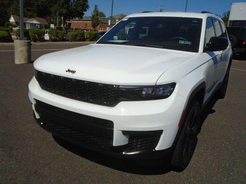 2023 Jeep Grand Cherokee L Altitude