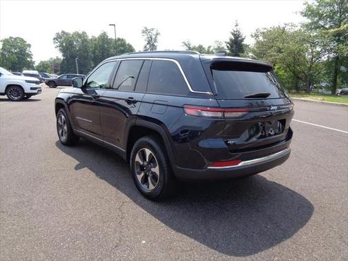 2024 Jeep Grand Cherokee 4xe Base
