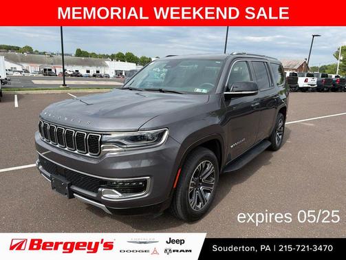 Baltic Gray Metallic Clearcoat 2024 Jeep Wagoneer Series II 4x4
