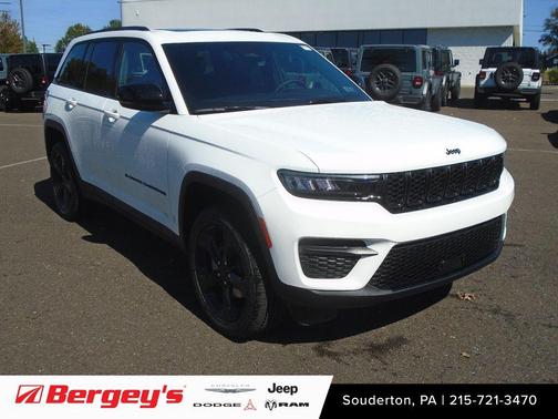 2025 Jeep Grand Cherokee Altitude