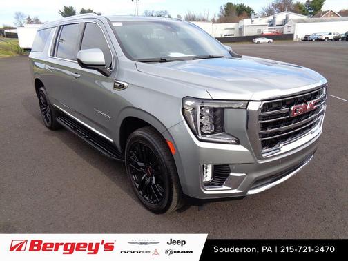 2023 GMC Yukon XL SLT