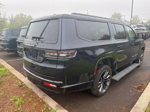 Midnight Sky 2025 Jeep Grand Wagoneer L Series III Obsidian 4x4