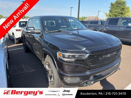 Diamond Black Crystal Pearlcoat 2020 RAM 1500 Limited