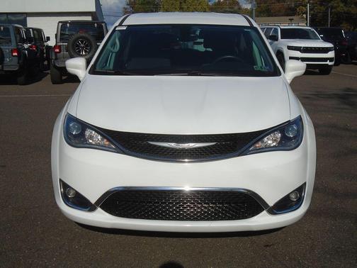 2019 Chrysler Pacifica Touring Plus