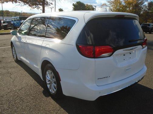 2019 Chrysler Pacifica Touring Plus